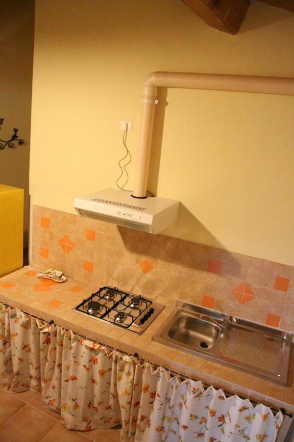 Bed and Breakfast Girfalco Country House Урбино Экстерьер фото